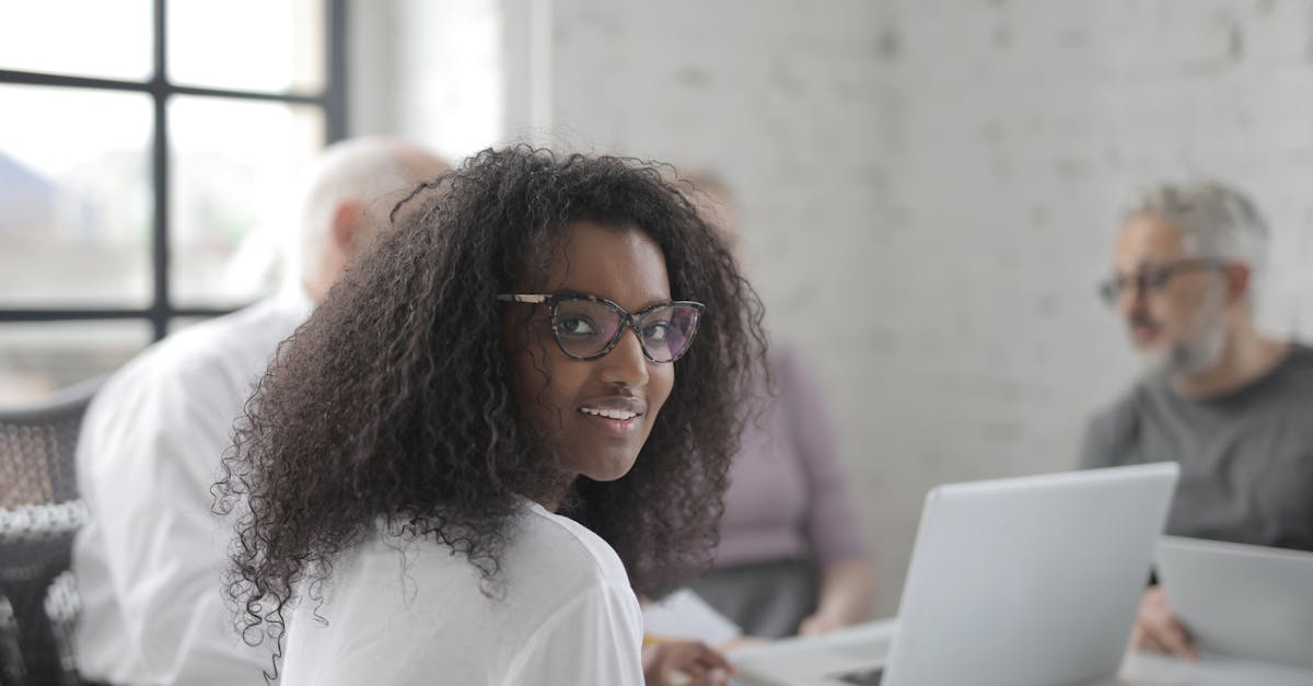 阿里手机卡实名账号:开户保供采购平台