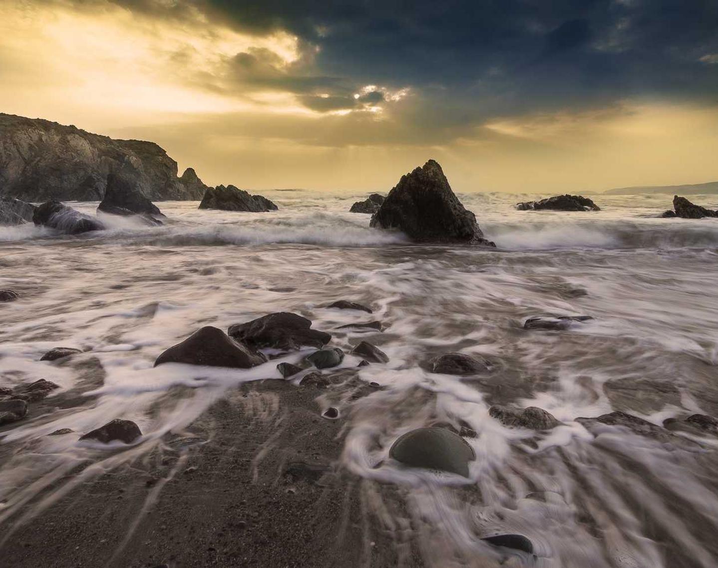 技术支持辅助的危害和影响