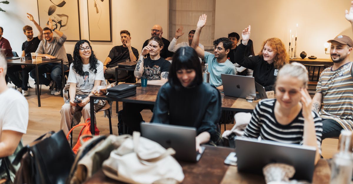 摩登6如何通过营销推动企业在社会中的发展？